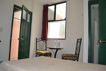 Hotel Costa Brava Guadalajara Eksteriør billede