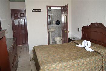 Hotel Costa Brava Guadalajara Eksteriør billede